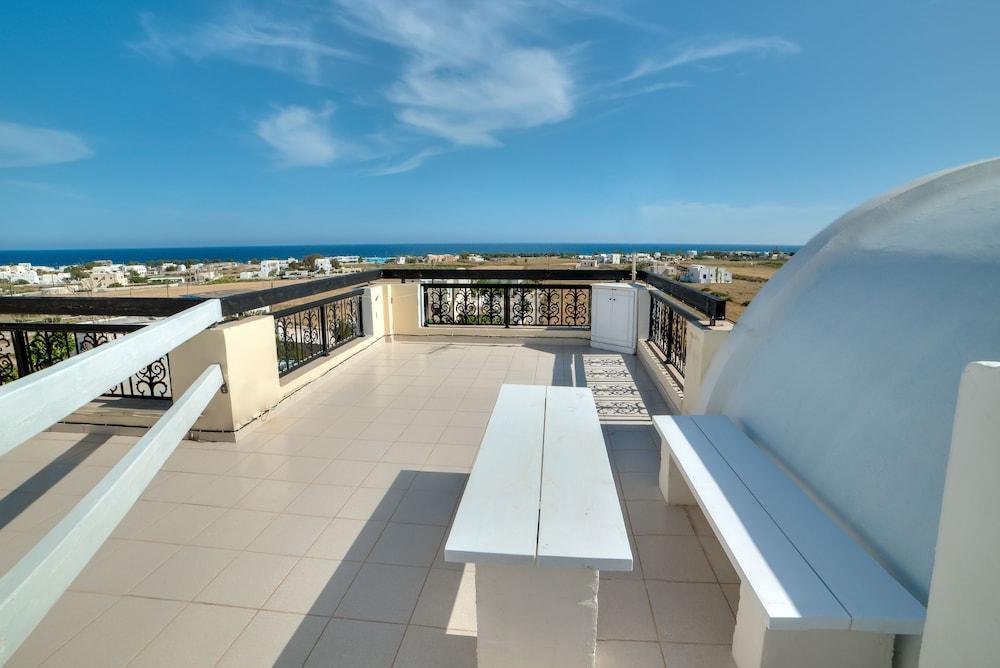 Pantheon Hotel Agios Georgios  Dış mekan fotoğraf