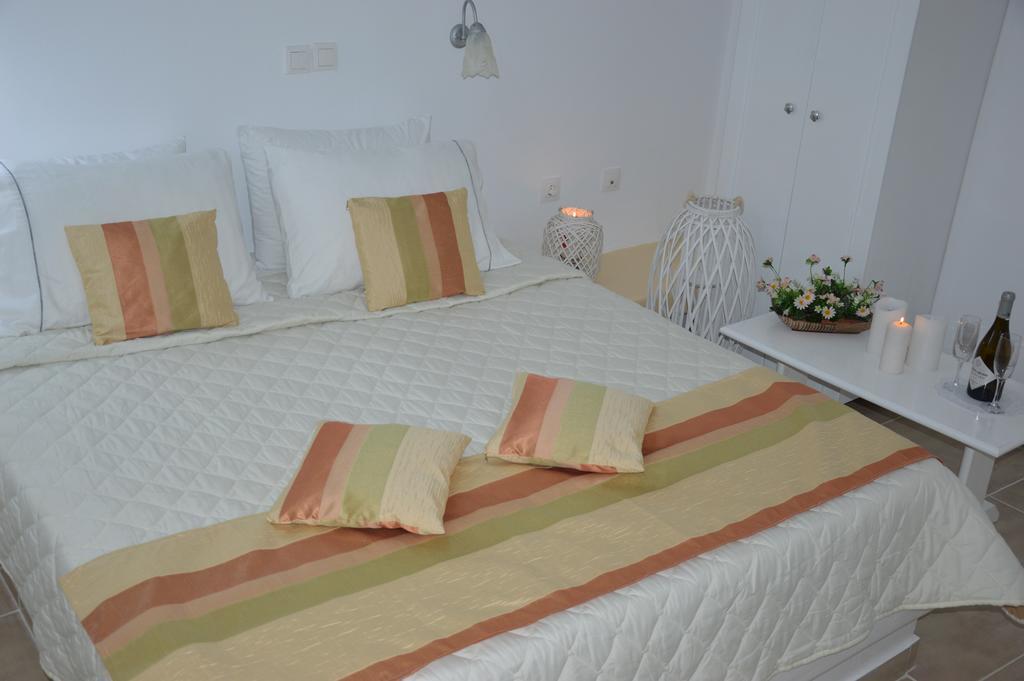 Pantheon Hotel Agios Georgios  Dış mekan fotoğraf