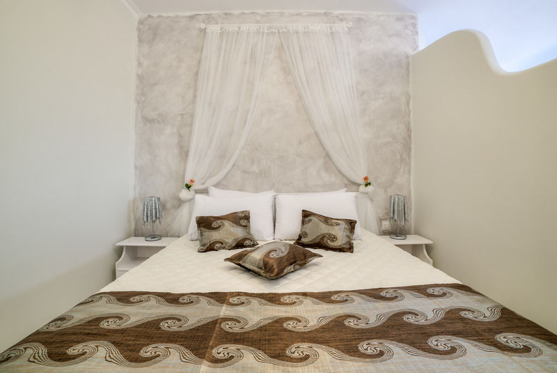 Pantheon Hotel Agios Georgios  Dış mekan fotoğraf