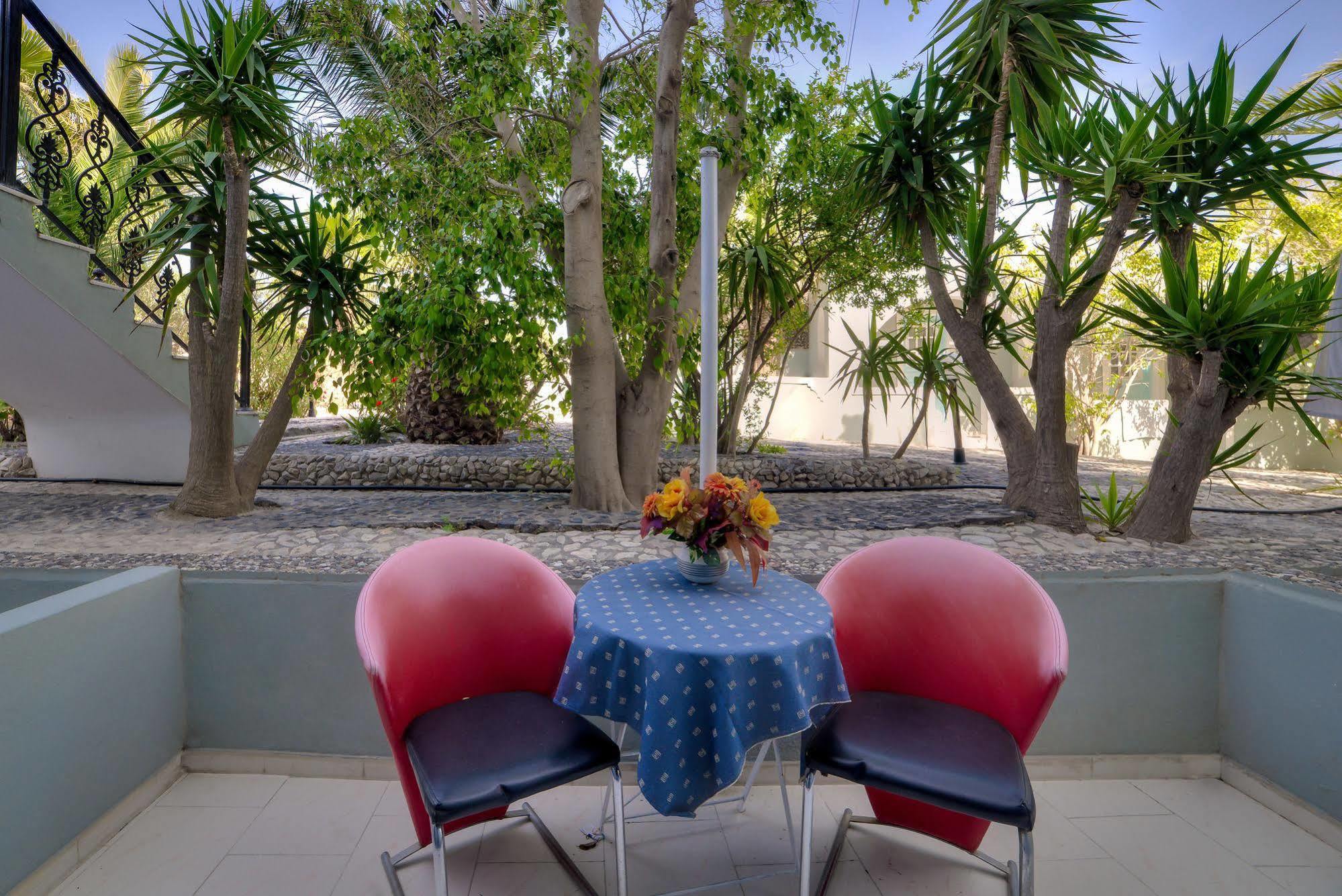 Pantheon Hotel Agios Georgios  Dış mekan fotoğraf